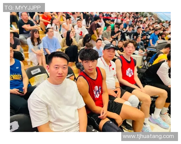 陈林坚的成长之路与职业生涯探索：从青涩少年到篮球场上的闪耀明星